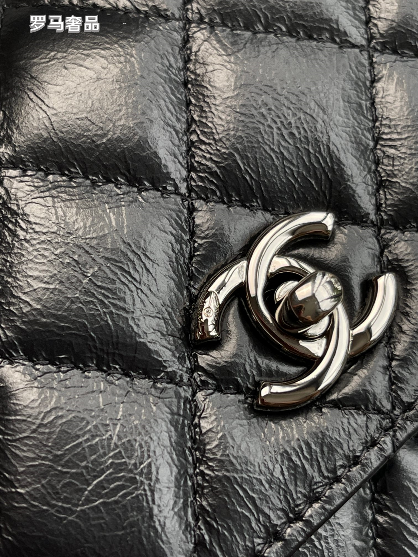 Elegant Quilted Leather Crossbody Flap Bag with Chain Strap - Multiple Colors