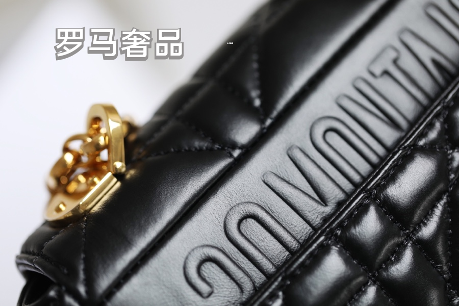 Dior Elegant Black Quilted Leather Shoulder Bag with Gold Buckle