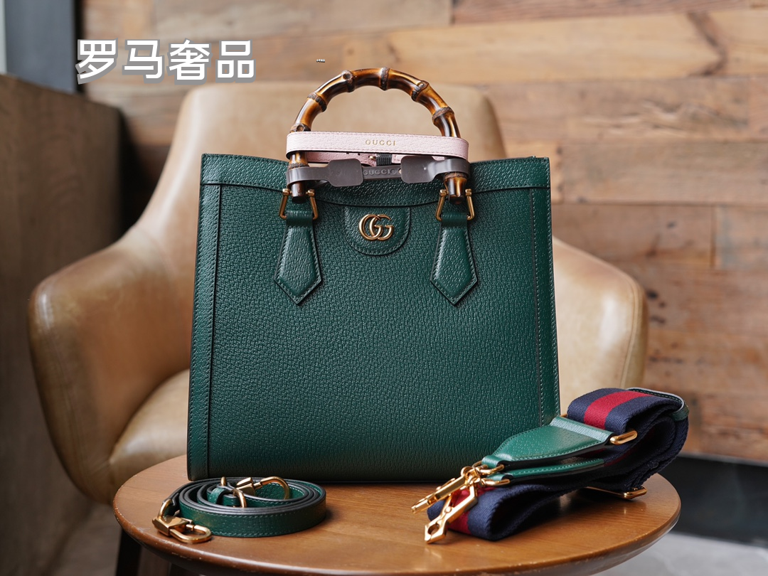 Gucci Elegant Off-White Leather Tote Bag with Bamboo Handles and Web Strap