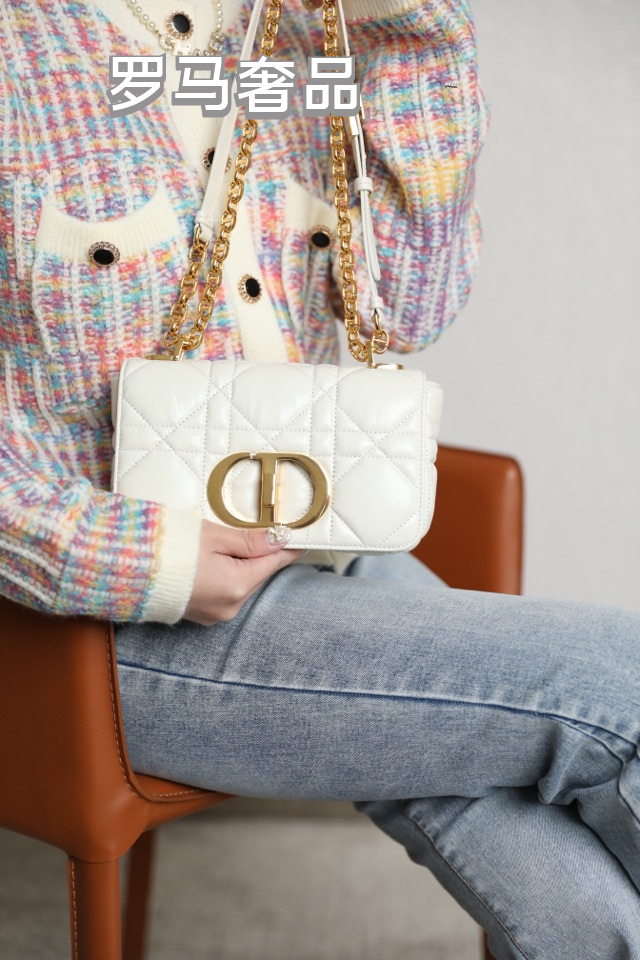 Dior Elegant Black Quilted Leather Shoulder Bag with Gold Buckle