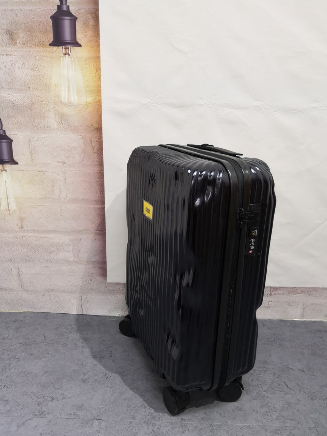 Lightweight Textured Hardshell Spinner Travel Luggage Suitcase